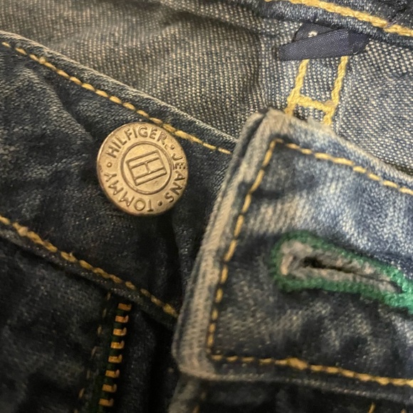 Tommy Hilfiger Jeans - Picture 7 of 9